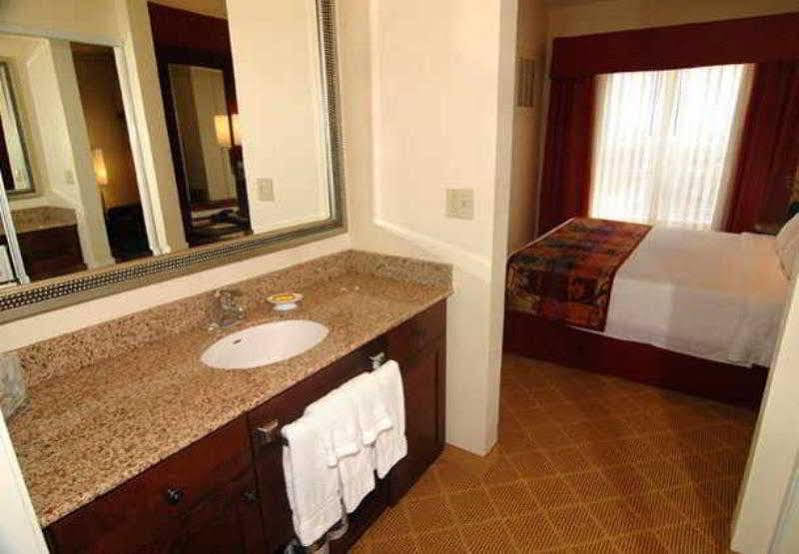 Residence Inn Мельбурн Екстер'єр фото